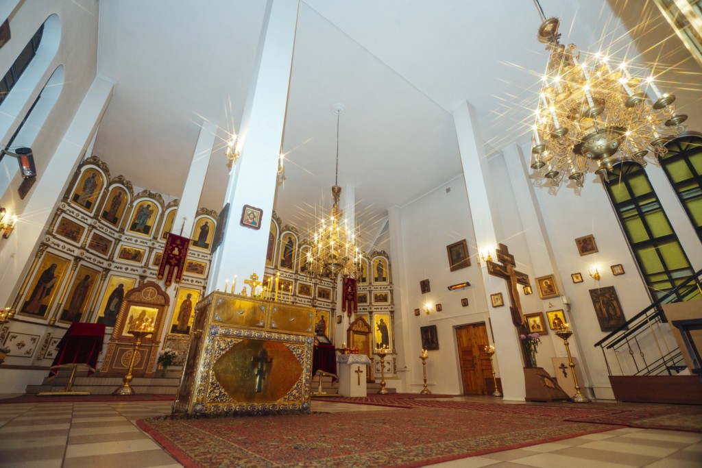 Внутреннее убранство церкви